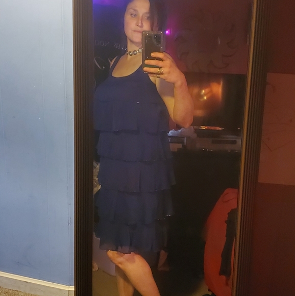 Gorgeous tiered dress with sequence detail - Picture 3 of 5